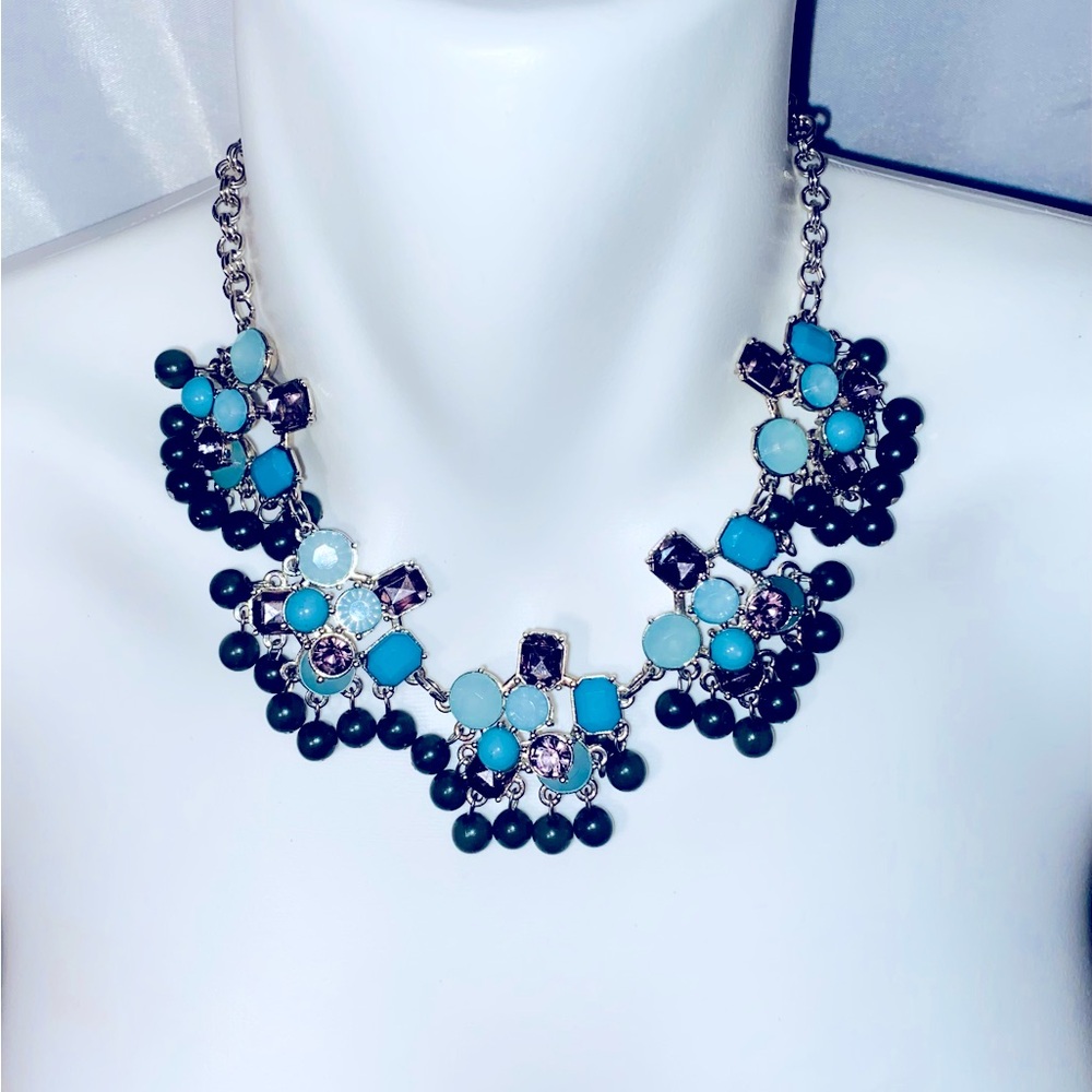 Unique and Beautiful Vintage Necklace